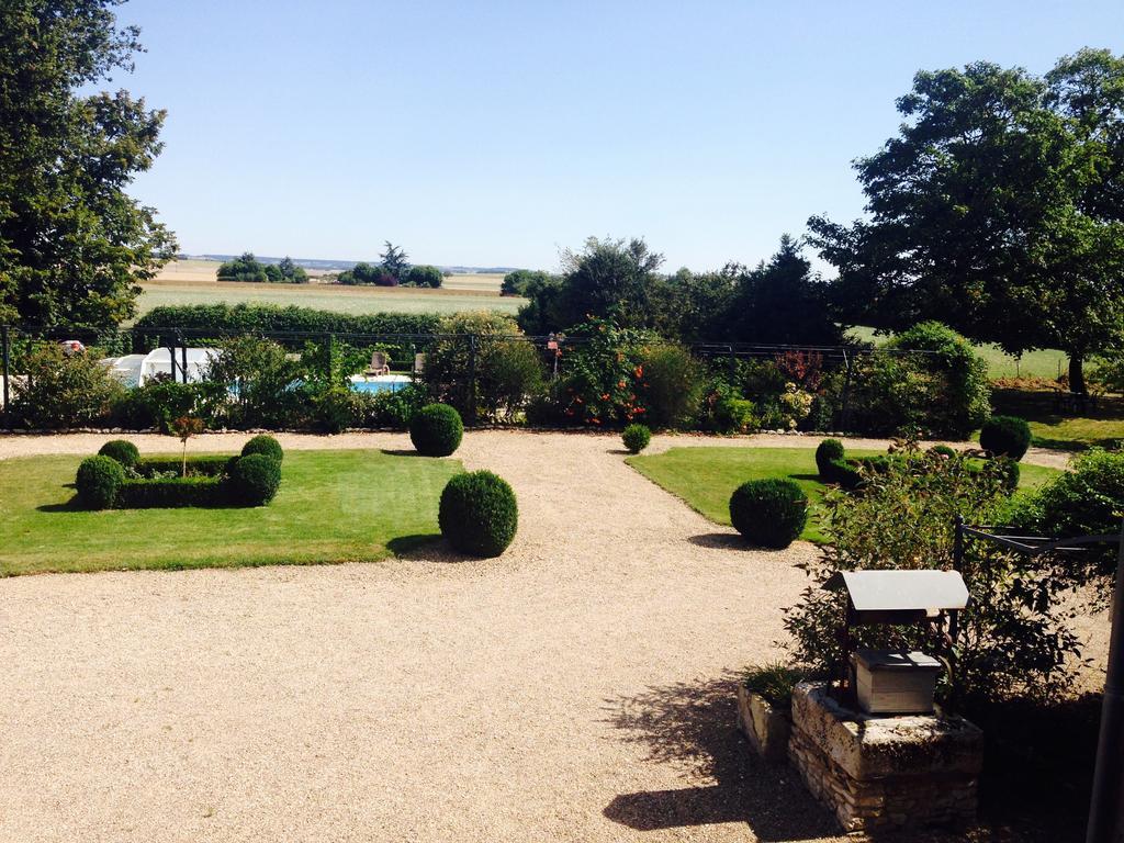 Chateau D'Avanton Exterior photo