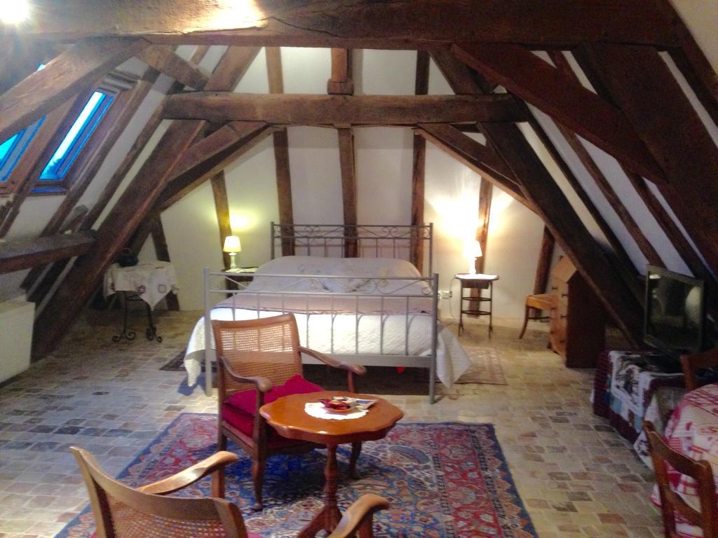 Chateau D'Avanton Room photo